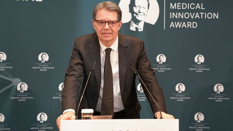 Dr. Michel Sadelain wurde mit dem Broermann Medical Innovation Award ausgezeichnet.